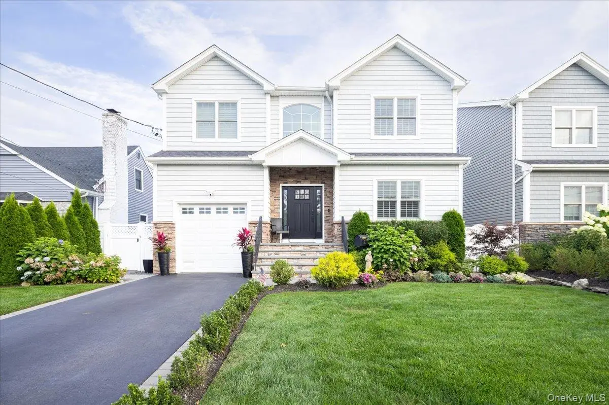 2716 Landing Avenue, Bellmore, NY 11710 - #1