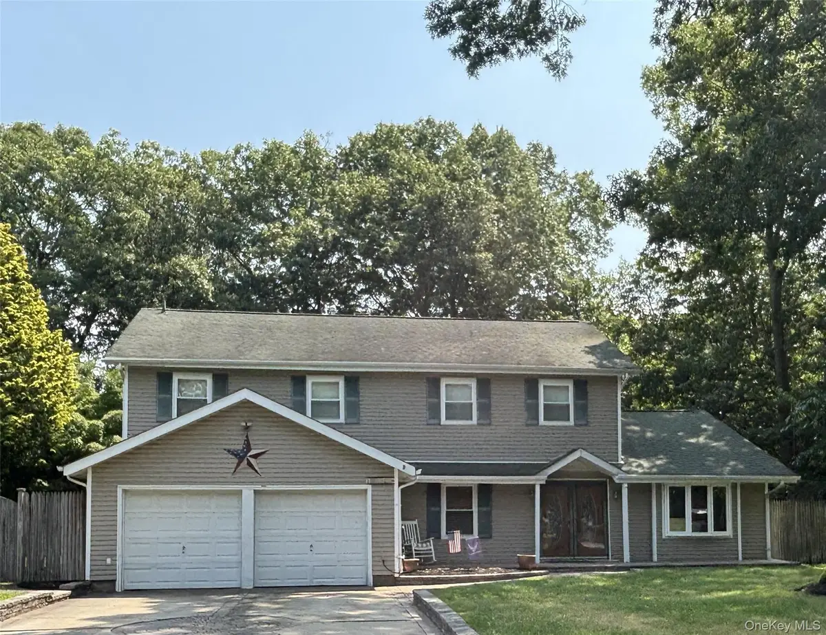 15 Sandy Court, Lake Grove, NY 11755 - #1