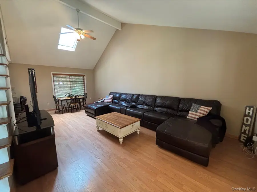 15 Sandy Court, Lake Grove, NY 11755 - #3