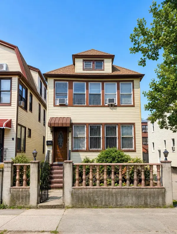 9425 54th Avenue, Elmhurst, NY 11373