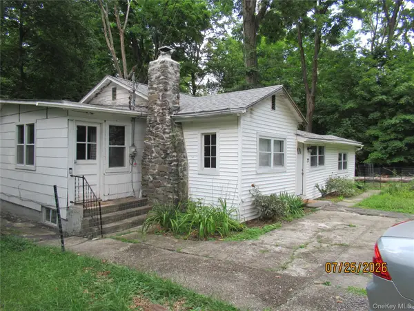5 Point O Pine, Monroe, NY 10950