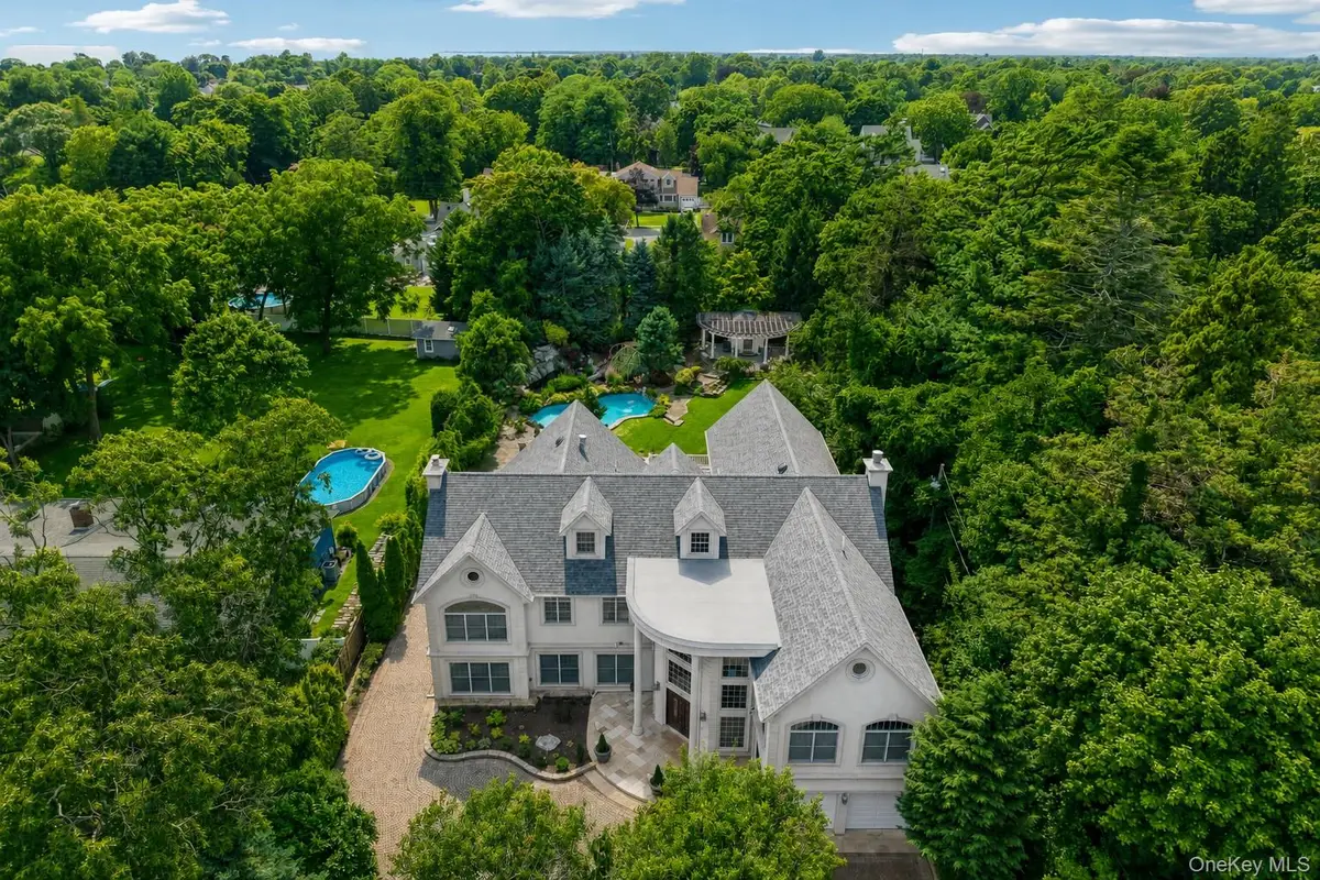 244 Foster Avenue, Sayville, NY 11782 - #1