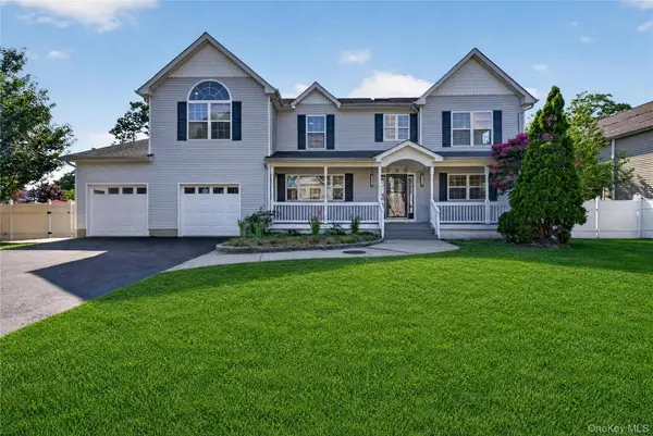 296 Westchester Avenue, West Babylon, NY 11704