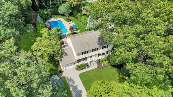 6 Crown Hill Road, Northport, NY 11768