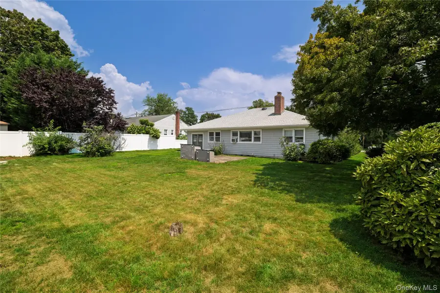 296 N Long Beach Road, Rockville Centre, NY 11570 - #3