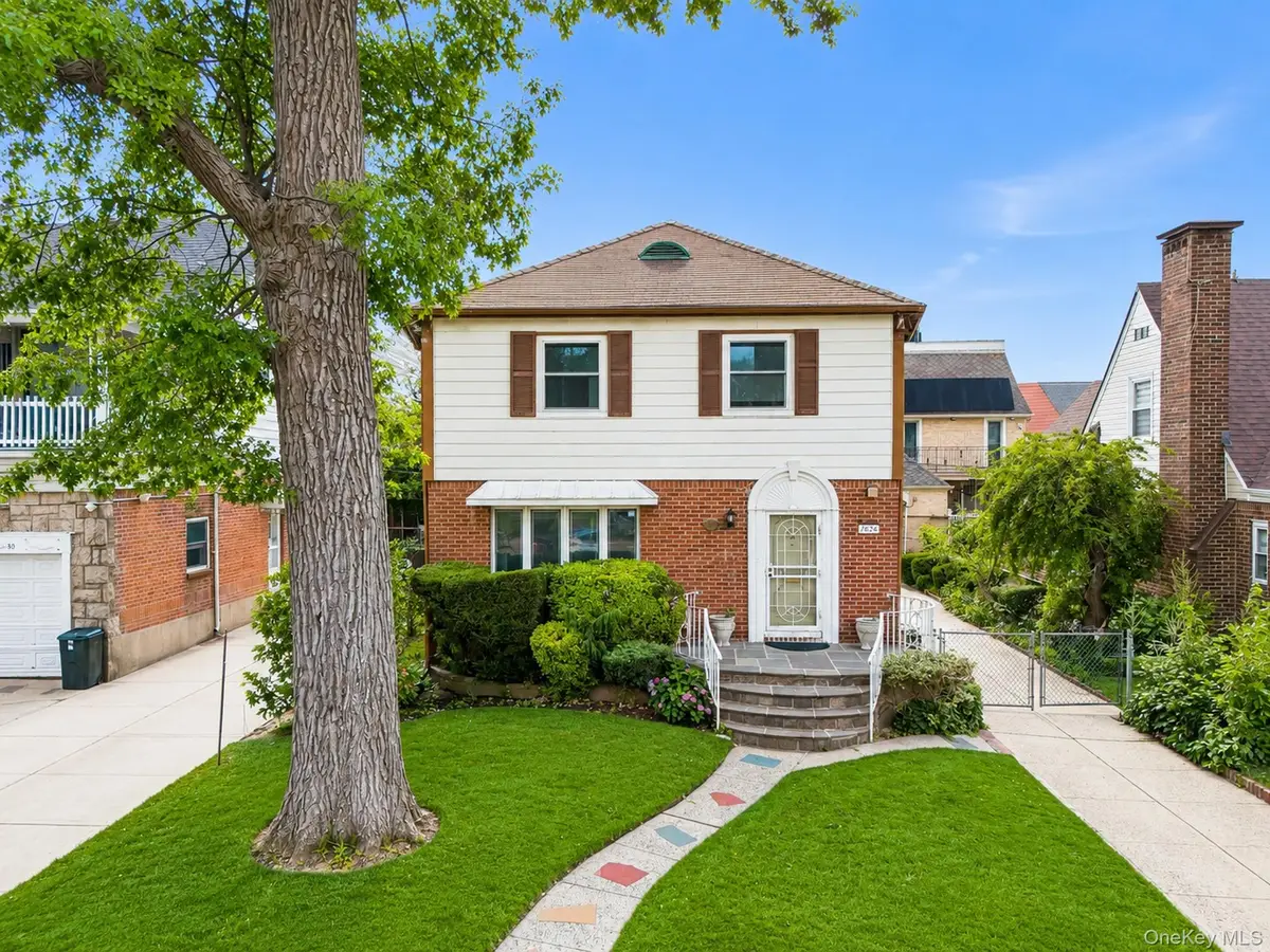 76-26 176th Street, Fresh Meadows, NY 11366 - #1