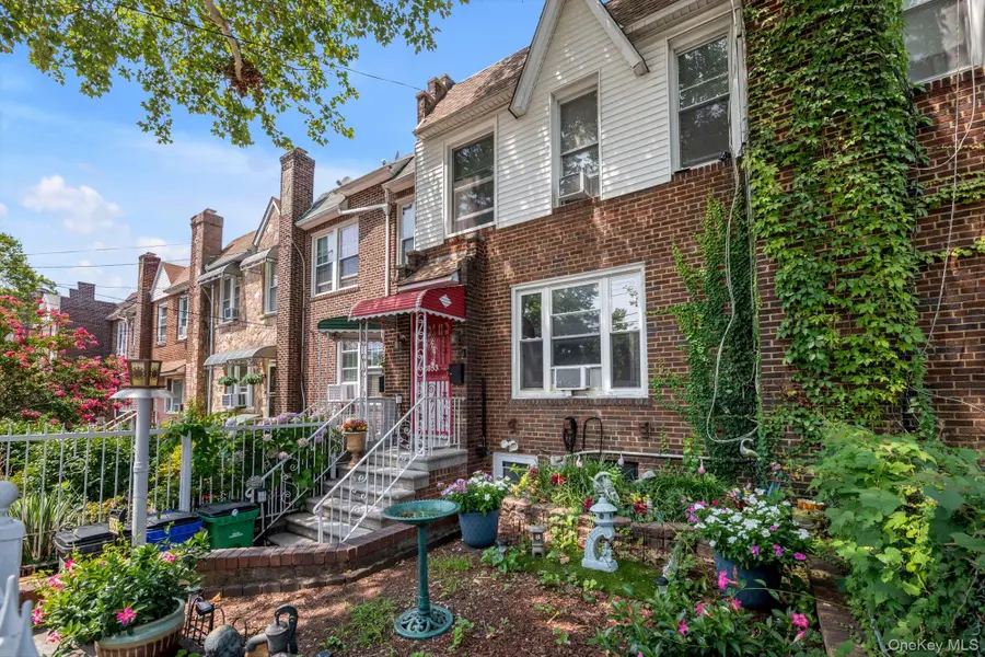 2053 Turnbull Avenue, Bronx, NY 10473 - #2
