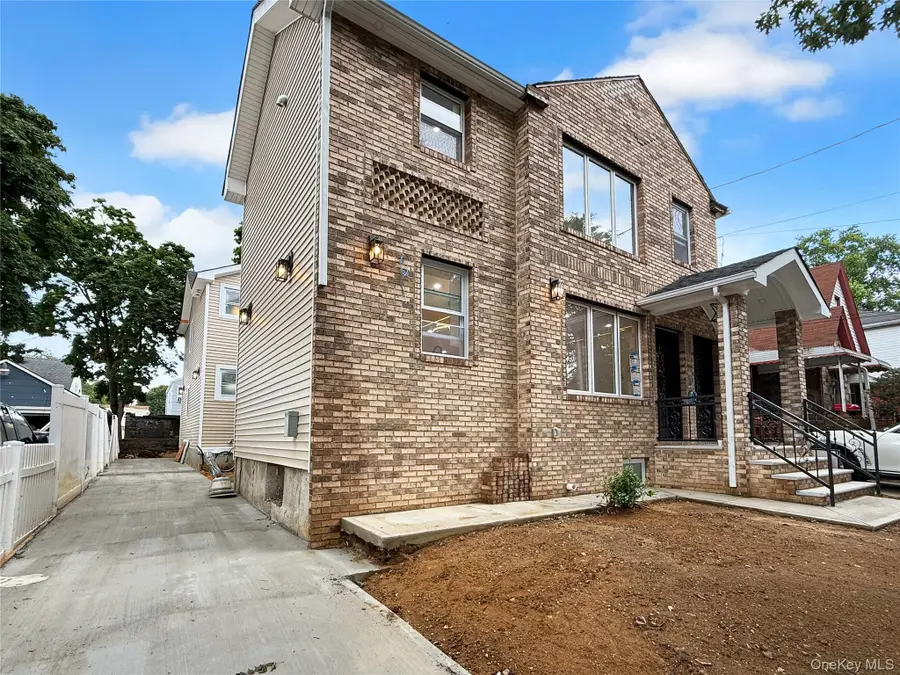 14320 182nd Place, Springfield Gardens, NY 11413 - #3