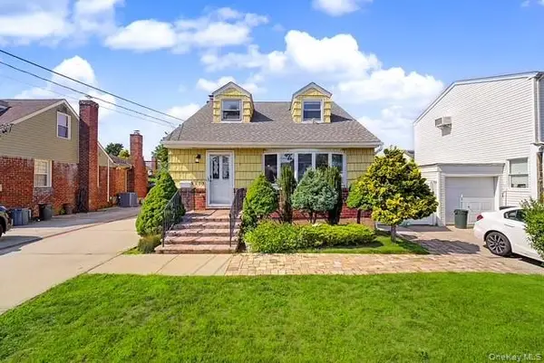 2503 3rd Avenue, East Meadow, NY 11554