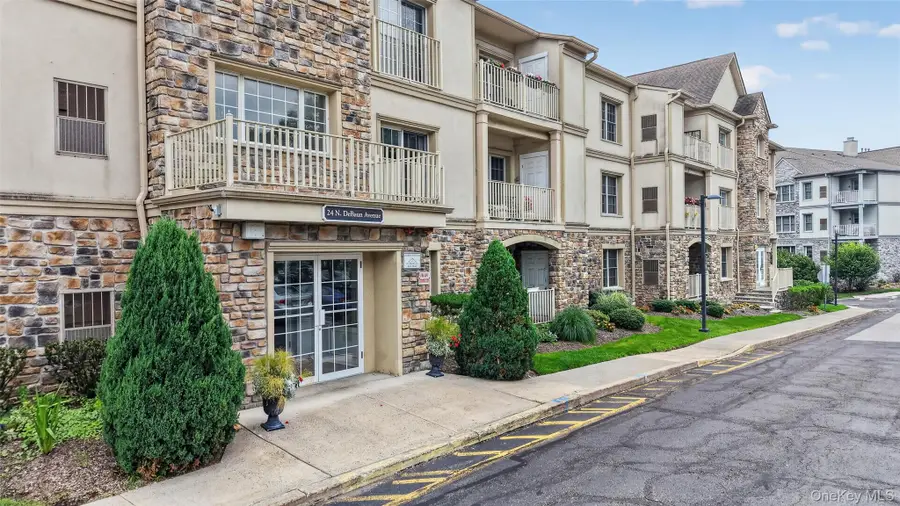 24 N De Baun Avenue #305, Suffern, NY 10901 - #2