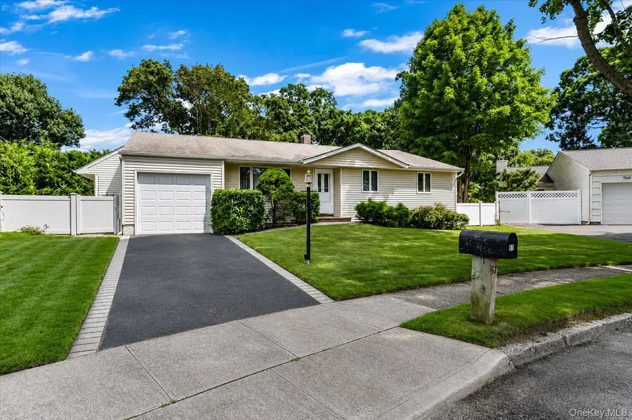 51 Longworth Avenue, Dix Hills, NY 11746 - #2