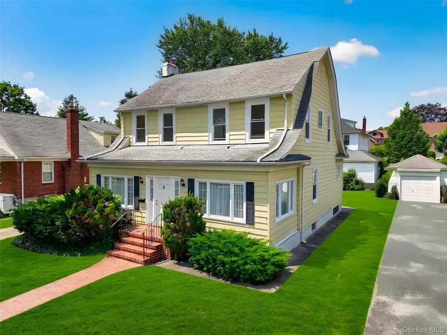 3358 162nd Street, Flushing, NY 11358 - #2