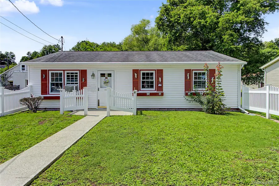 38 Seely Street, Walden, NY 12586 - #2