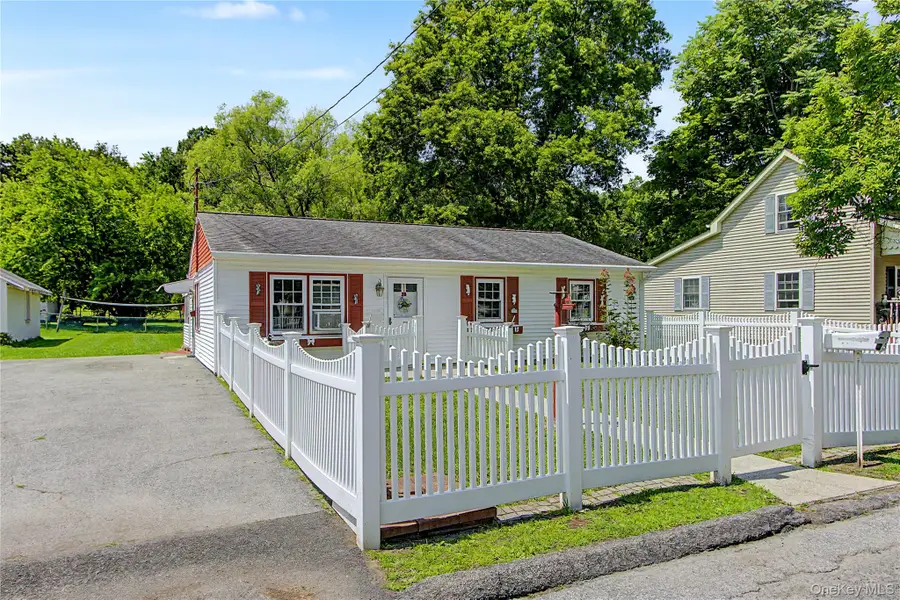 38 Seely Street, Walden, NY 12586 - #3