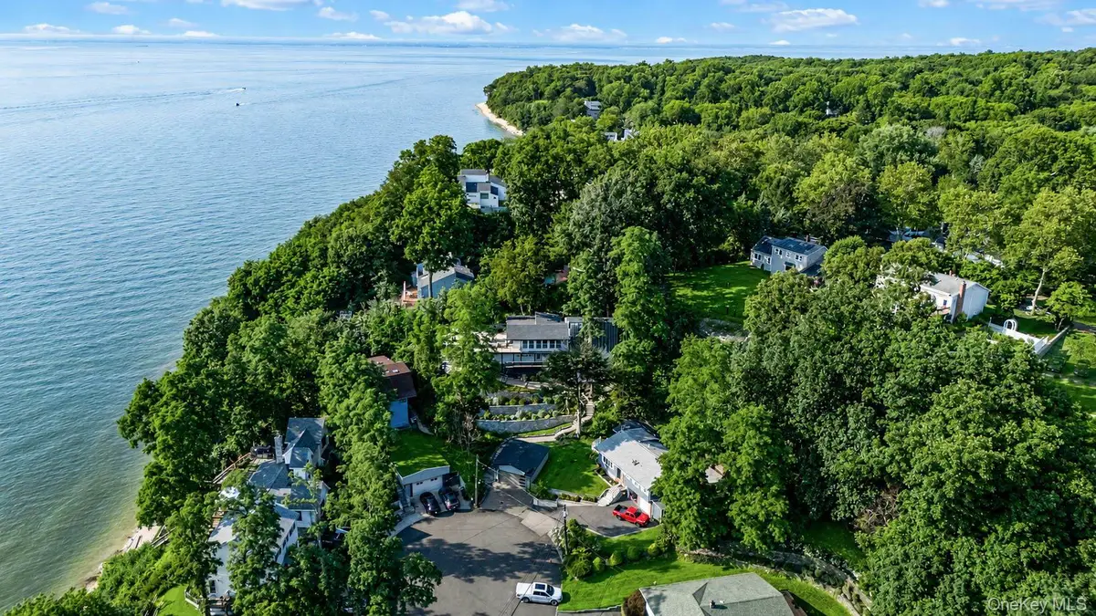 26 Argyle Drive, Northport, NY 11768 - #1