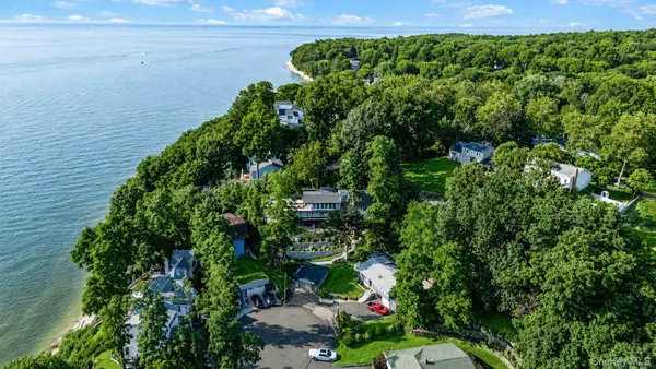 26 Argyle Drive, Northport, NY 11768
