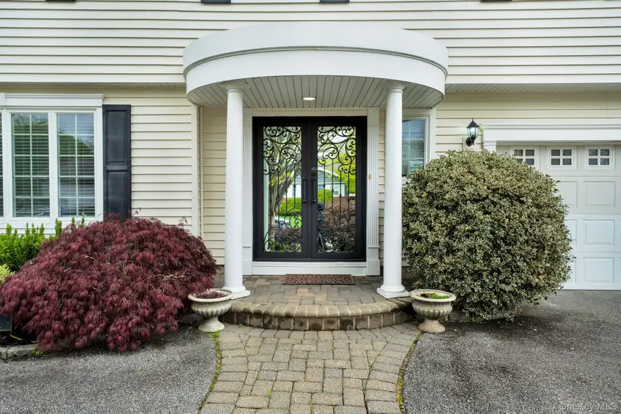 20 Sagamore Way S, Jericho, NY 11753 - #3