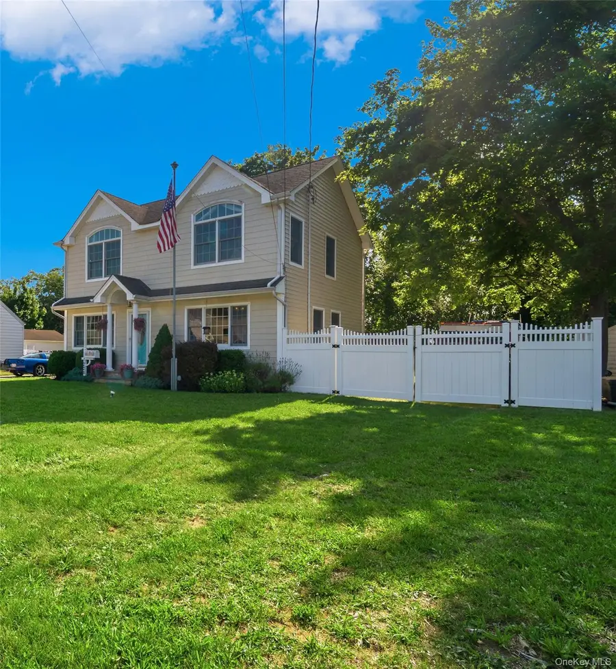 1228 Hyman Avenue, Bay Shore, NY 11706 - #2