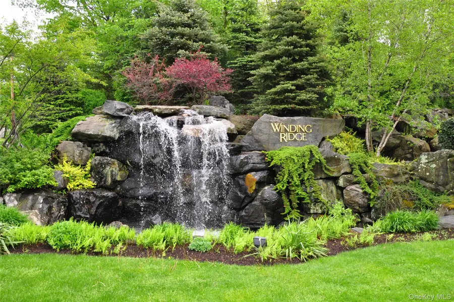 15 Winding Ridge Road, White Plains, NY 10603 - #2