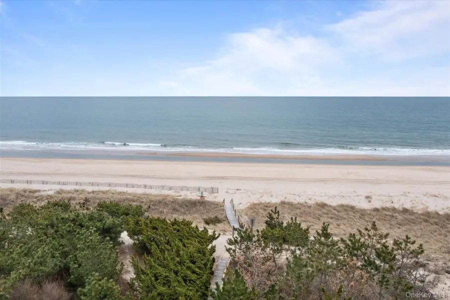 30 Clinton Academy Lane, Amagansett, NY 11930 - #2