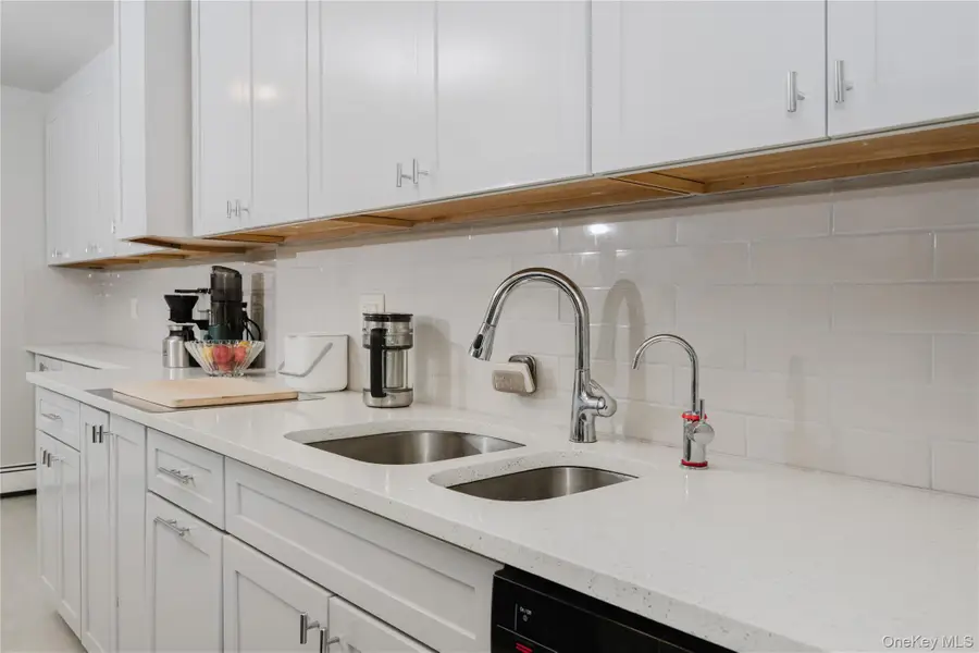 50 Dekalb Avenue #E10, White Plains, NY 10603 - #3