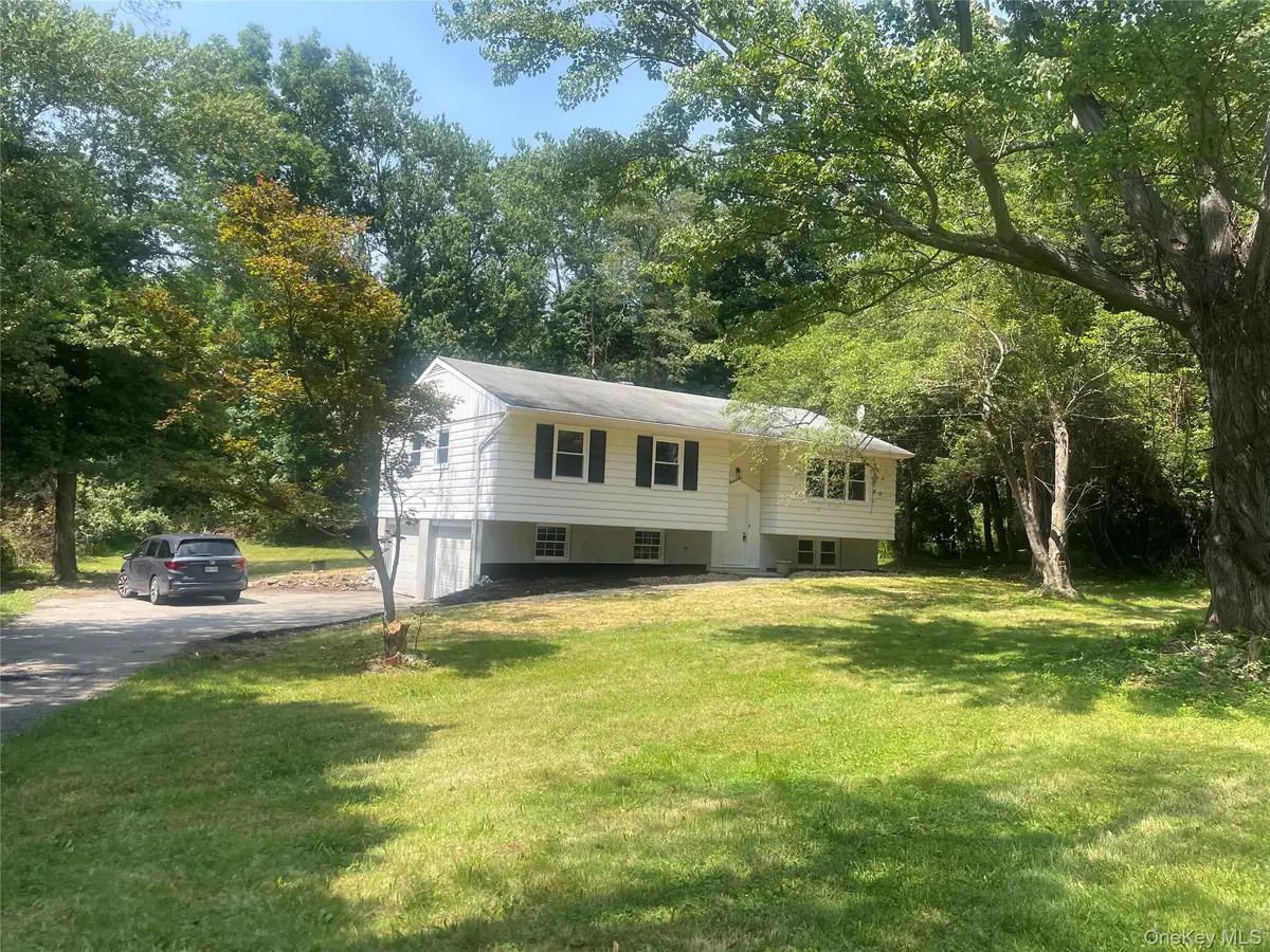 15 Vandewater Drive, Wappingers Falls, NY 12590 - #1
