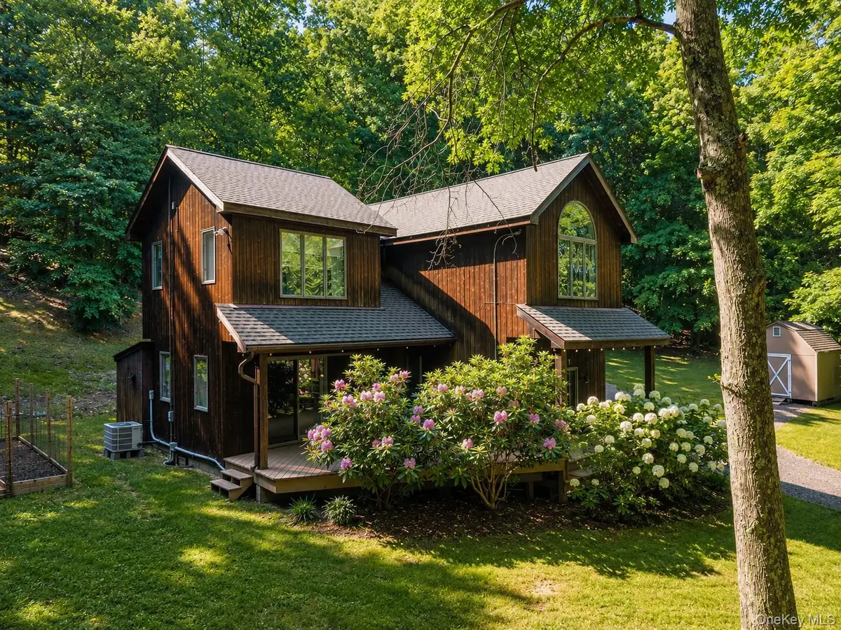 10 Dickman Farm Road, Red Hook, NY 12571 - #1