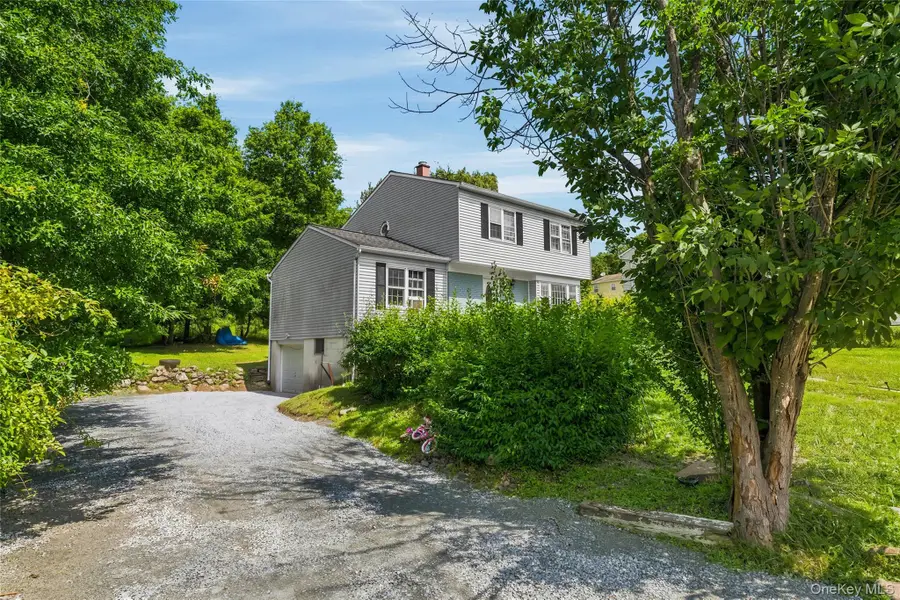 102 Capital Drive, Washingtonville, NY 10992 - #2