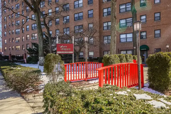99-60 63rd Road #7H, Rego Park, NY 11374
