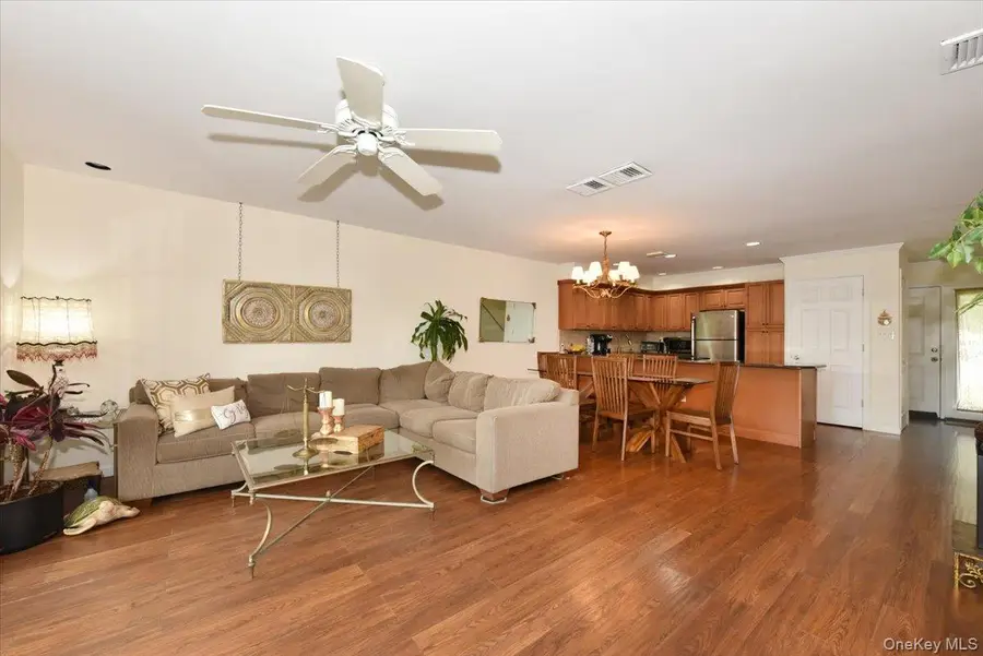 1 Anchorage Way #1108, Freeport, NY 11520 - #3