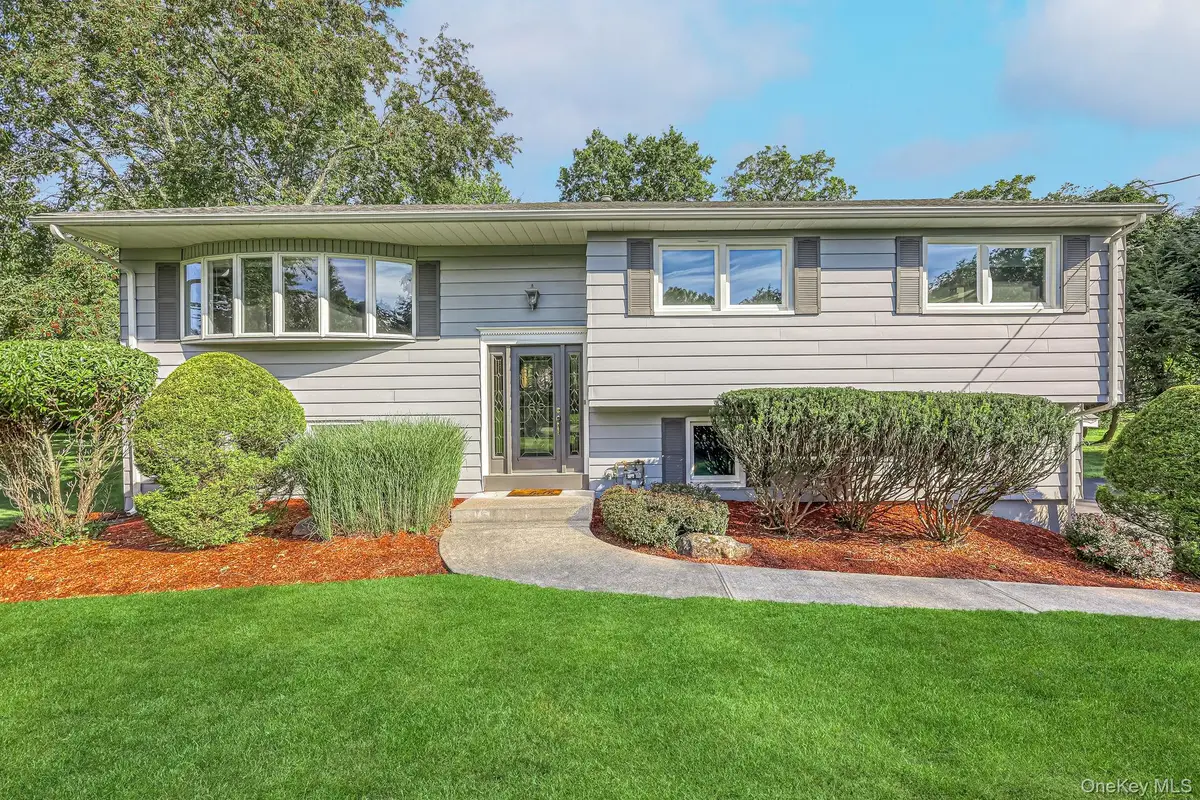 9 Blossom Road, Suffern, NY 10901 - #1