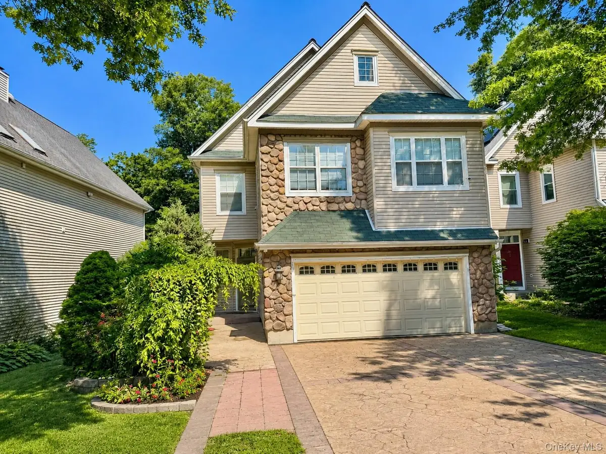182 Benefield Boulevard, Peekskill, NY 10566 - #1