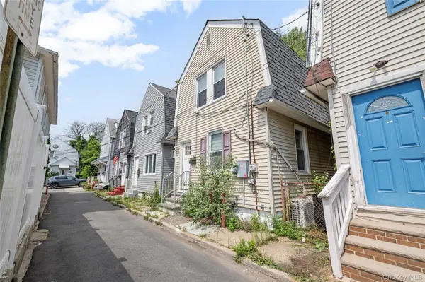 253 Court Place, Cedarhurst, NY 11516
