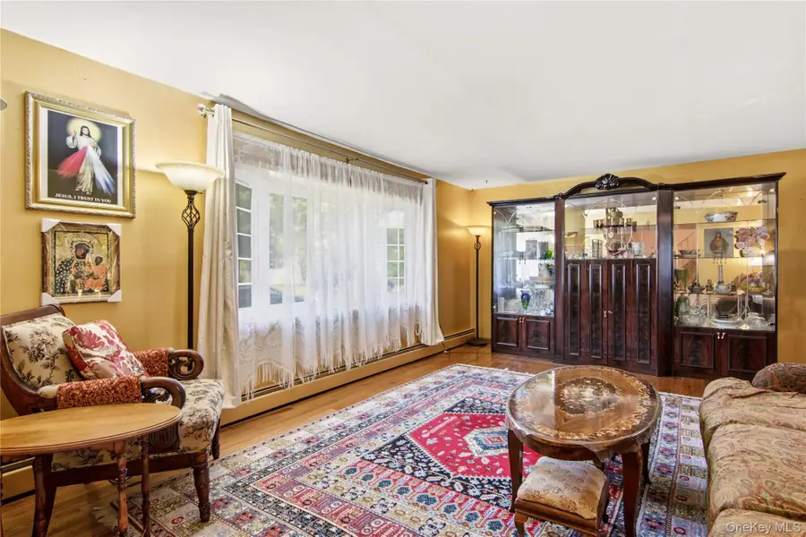 22 Clymer Street, Port Jefferson Station, NY 11776 - #3