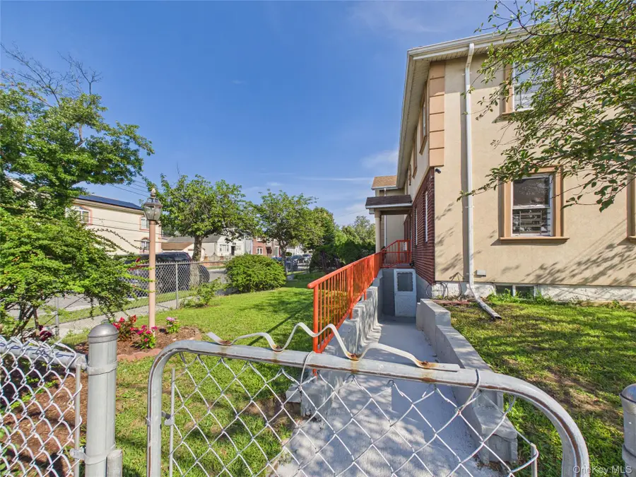 15520 132nd Avenue, Jamaica, NY 11434 - #3
