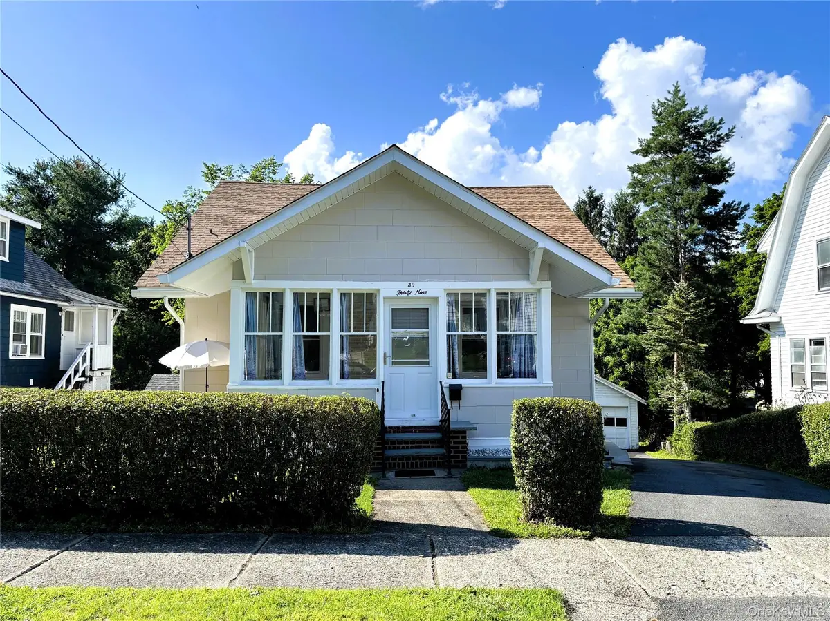 39 California Avenue, Middletown, NY 10940 - #1