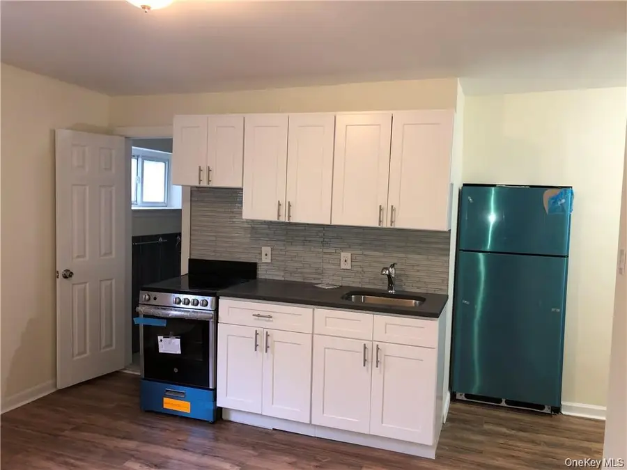 409 S 3rd Avenue, Mount Vernon, NY 10550 - #3