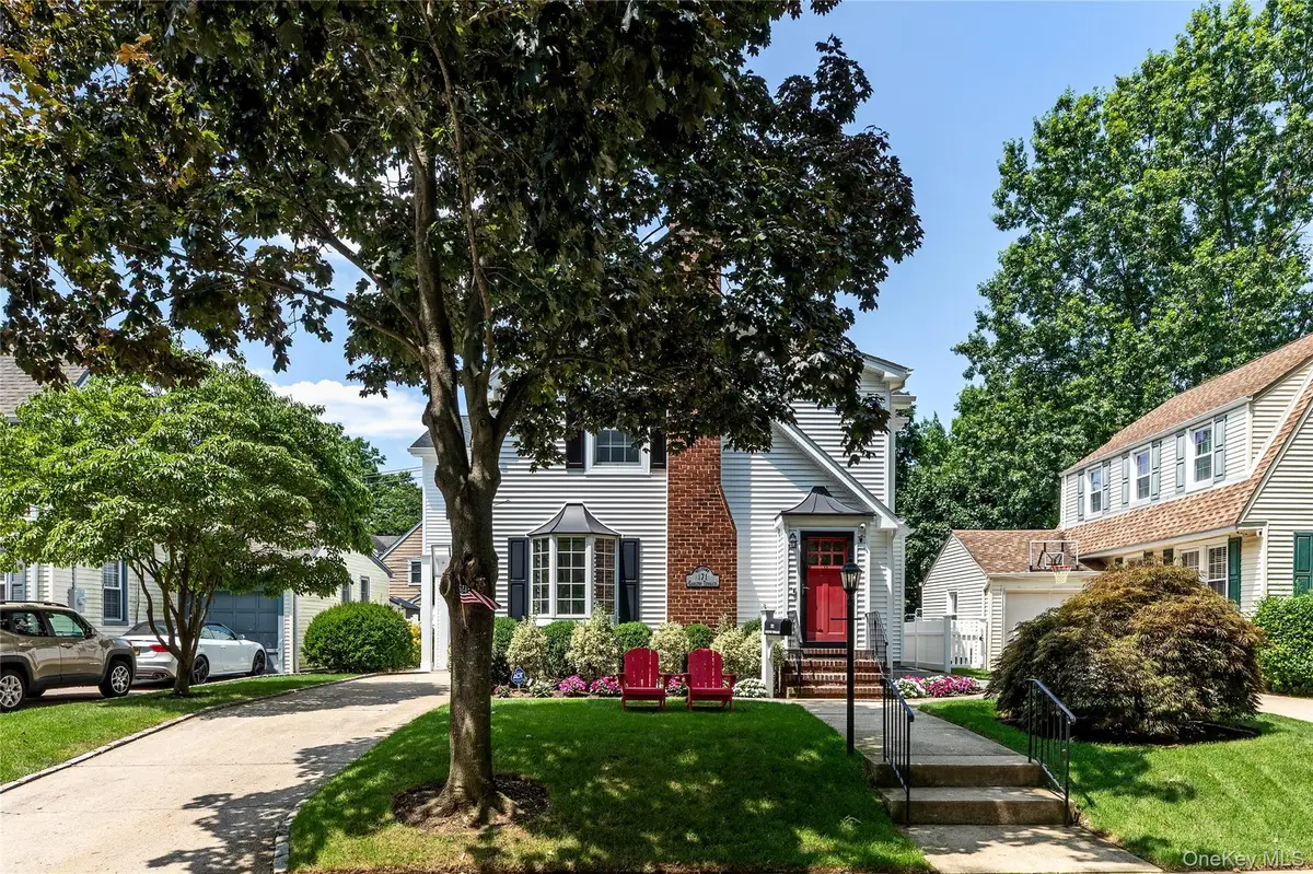 171 Carlton Terrace, Stewart Manor, NY 11530 - #1