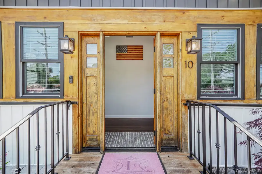10 Bayview Avenue, East Islip, NY 11730 - #3