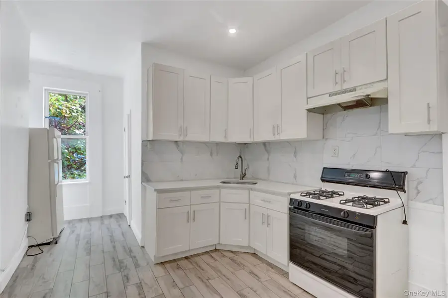 11915 101st Avenue, South Richmond Hill, NY 11419 - #3