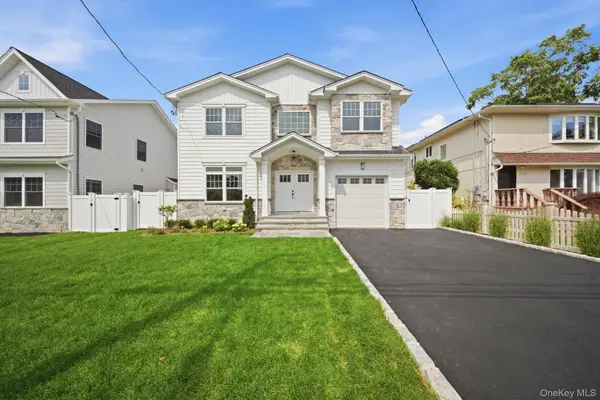 1586 Maeder Avenue, Merrick, NY 11566