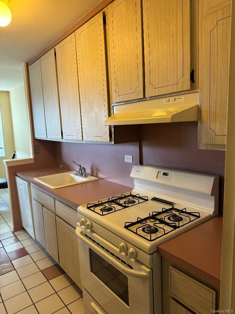 151-15 84th Street #5N, Howard Beach, NY 11414 - #2