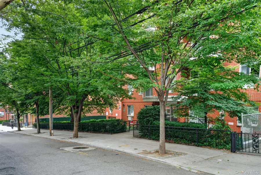 4152 63rd Street #5B, Woodside, NY 11377 - #3