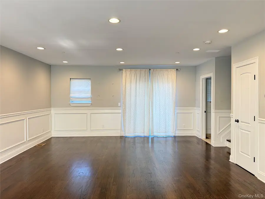 318 Cross Street #2, Westbury, NY 11590 - #2