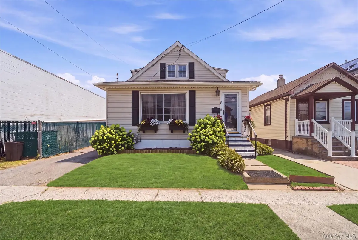 19 Catherine Avenue, Franklin Square, NY 11010 - #1
