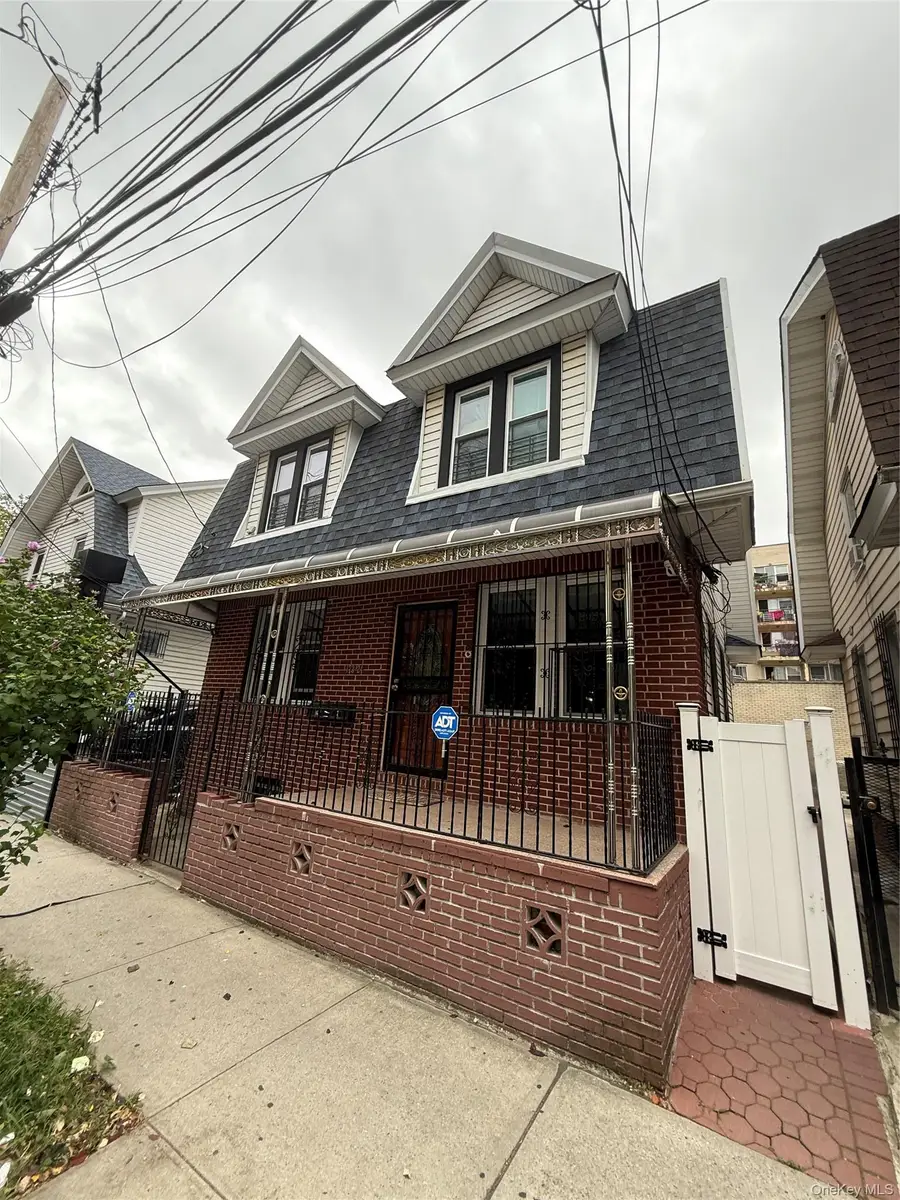 173-24 89th Avenue, Jamaica, NY 11432 - #2