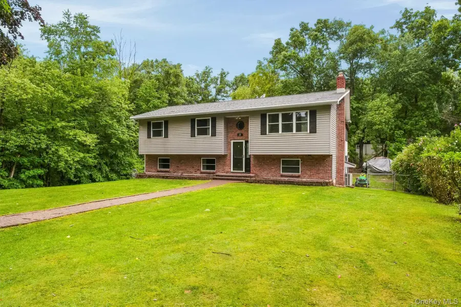 2 Netherwood Drive, Pleasant Valley, NY 12578 - #3