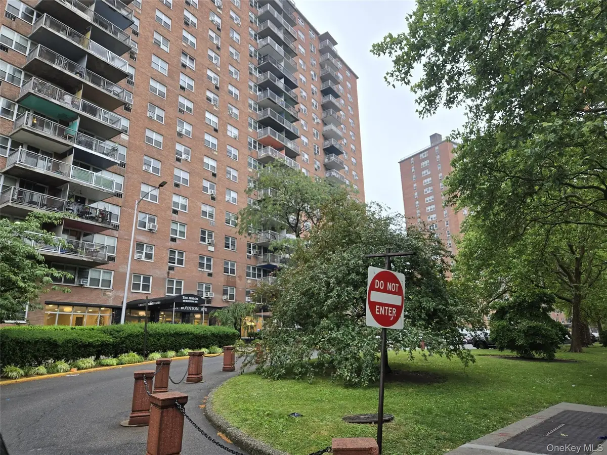 880 Boynton Avenue #9L, Bronx, NY 10473 - #1