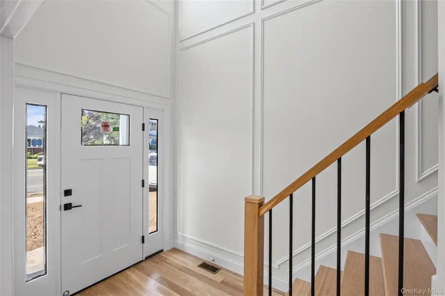 43 Westbury Avenue, Mineola, NY 11501 - #3