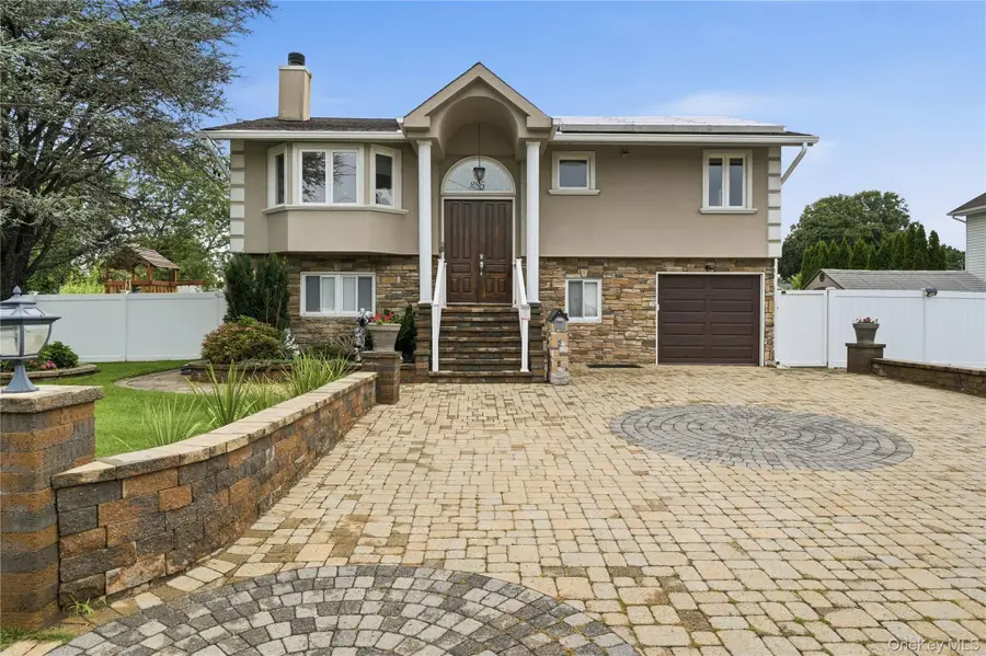 235 Eastwood Avenue, Deer Park, NY 11729 - #2